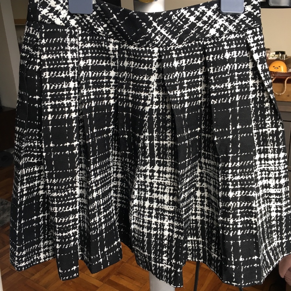 Banana Republic checked skirt